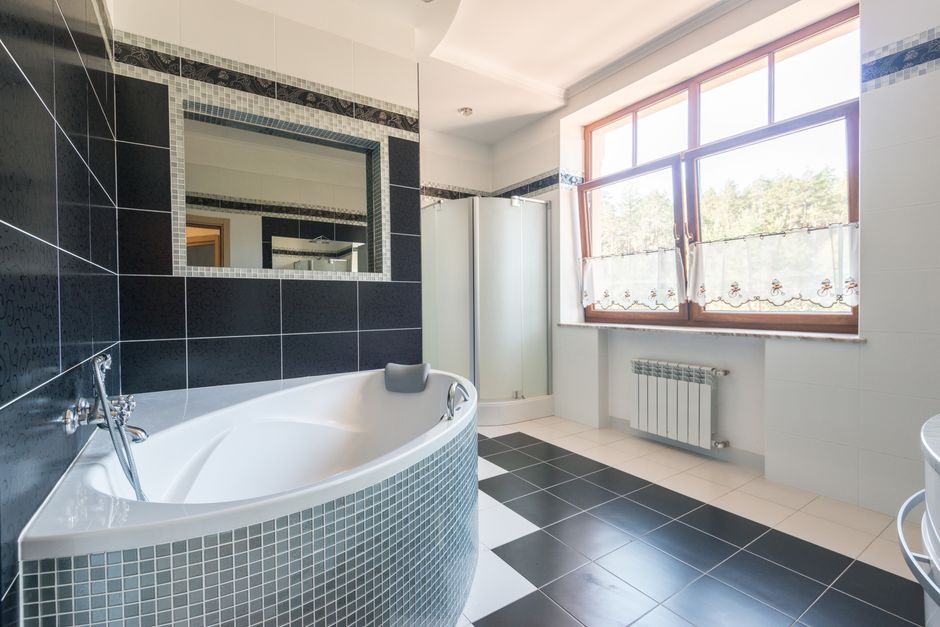 Installing bathroom floor tiles